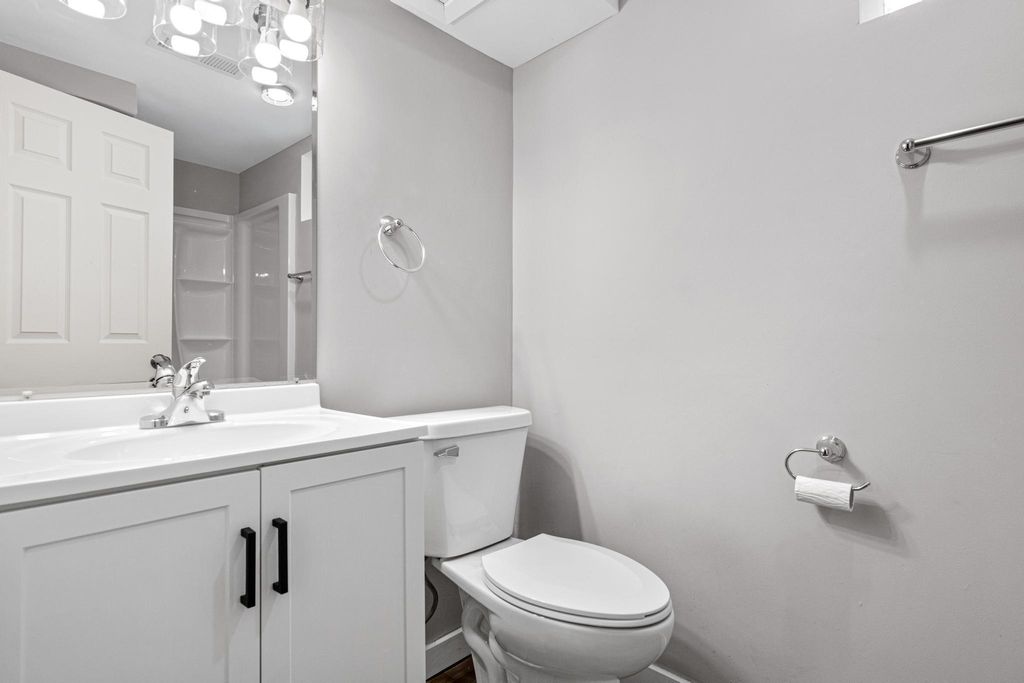 Photo of 3439 Lee Avenue N, Crystal, MN 55422 (MLS # 7031145)