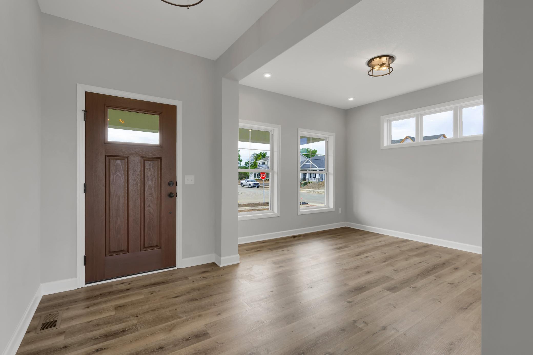 8070 Glenwood Drive