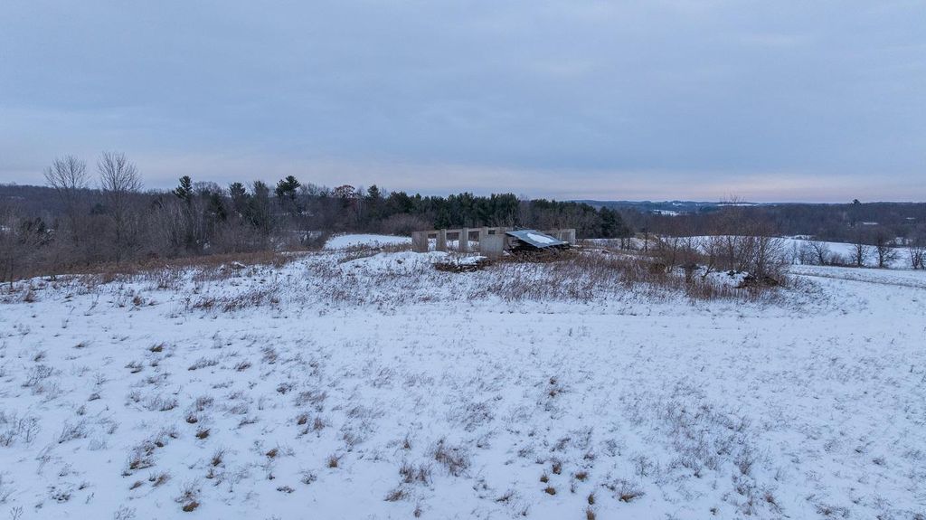 Photo of 1525 6 1/2 Avenue, Hillsdale, WI 54733 (MLS # 7000998)