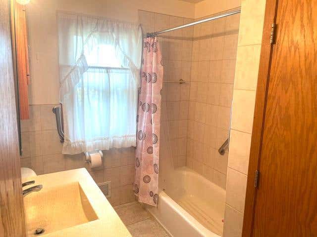 Photo of 1228 Lincoln Avenue, Saint Paul Park, MN 55071 (MLS # 7134201)
