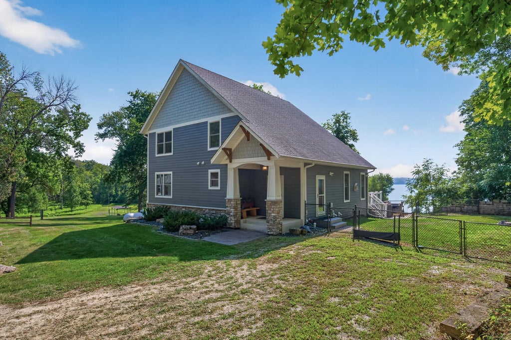 Photo of 14482 Irwin Court, Montgomery, MN 56069 (MLS # 7132735)