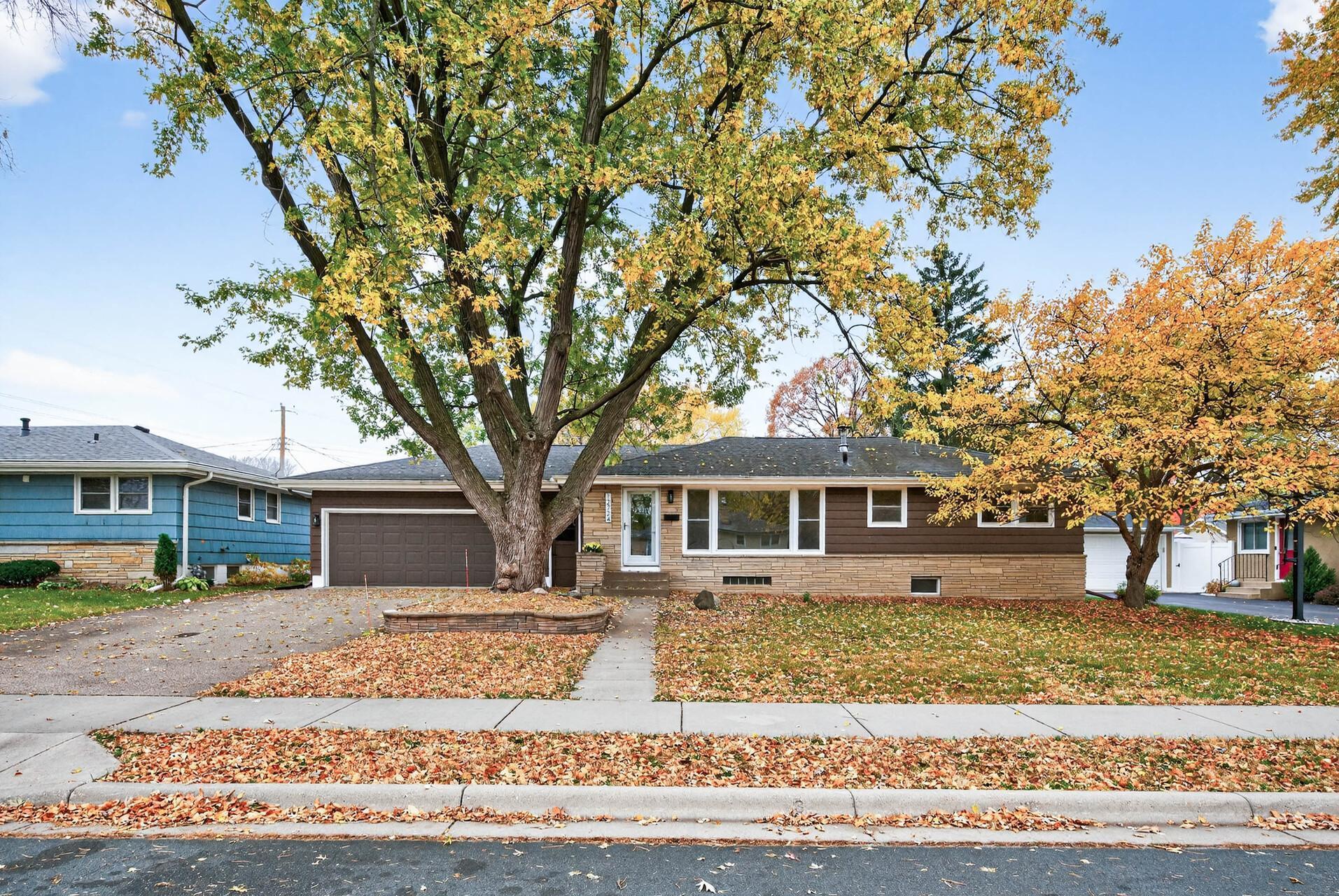 12724 Monterey Avenue S