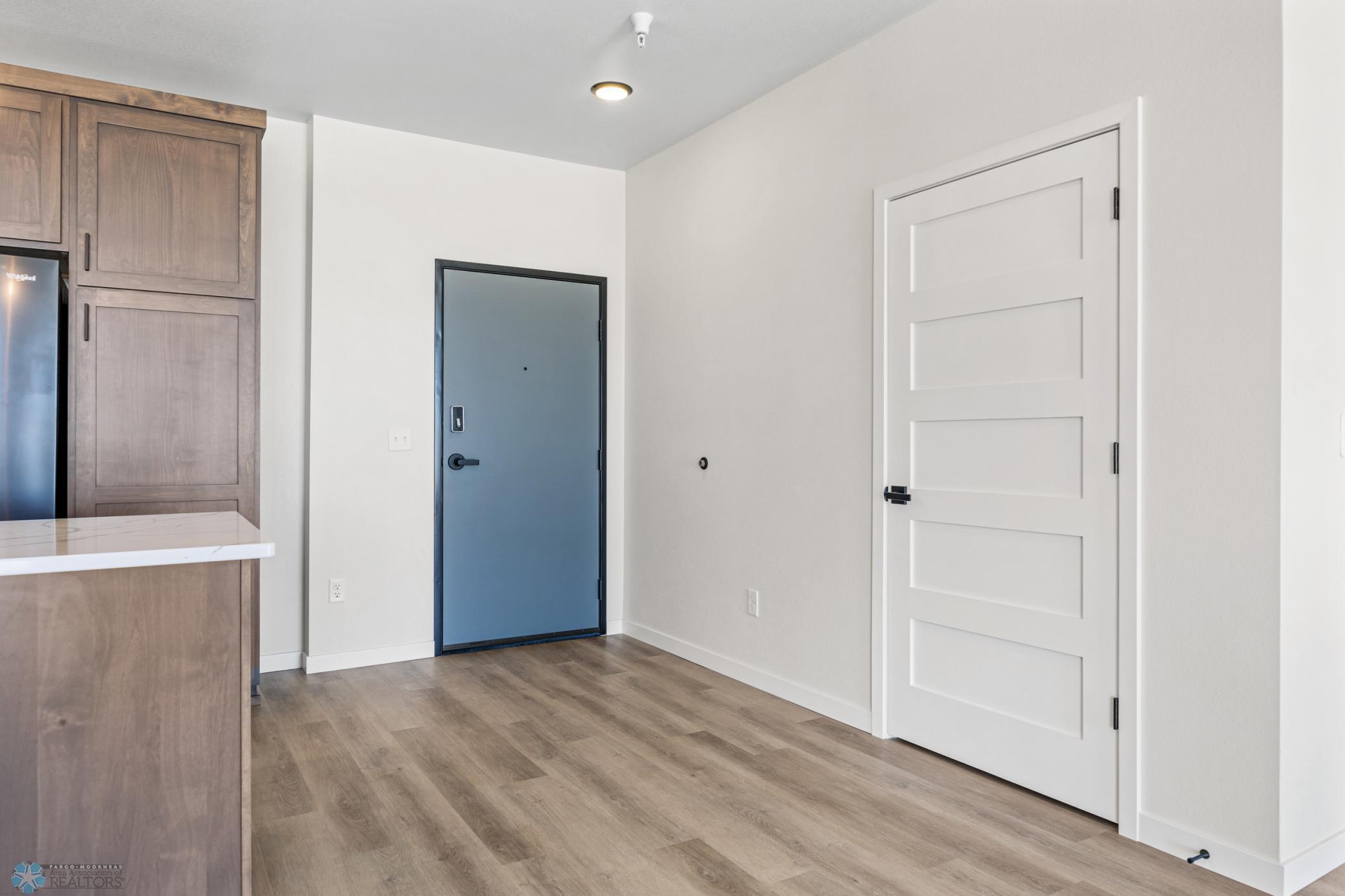 Fargo, North Dakota 58103, United States, 2 Bedrooms Bedrooms, ,2 BathroomsBathrooms,Residential,Active,250143