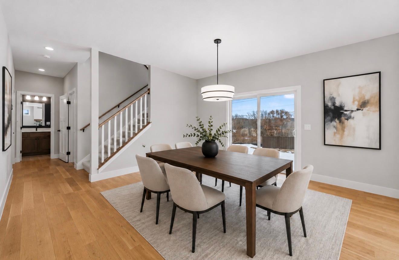 635 Parkside Court