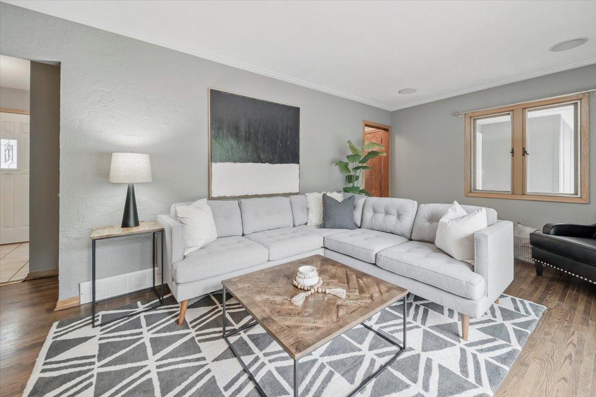 4212 Princeton Avenue