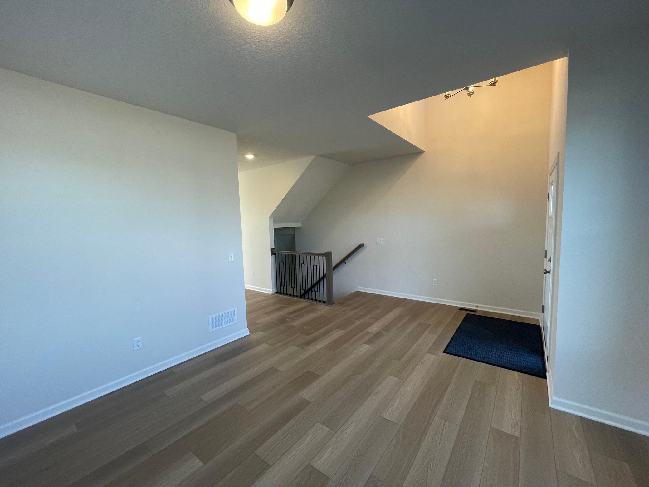 15812 Granada Avenue N