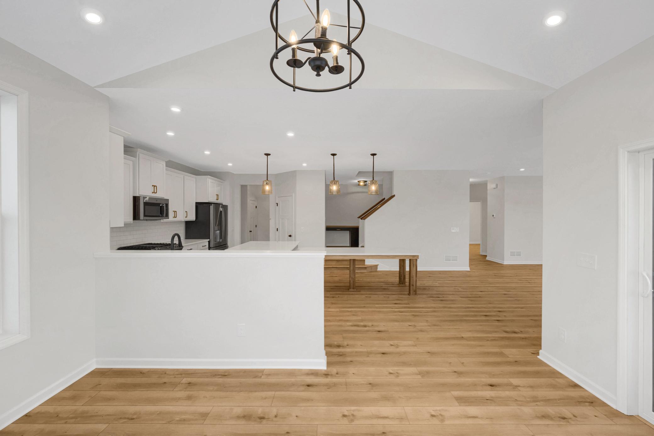 15812 Granada Avenue N