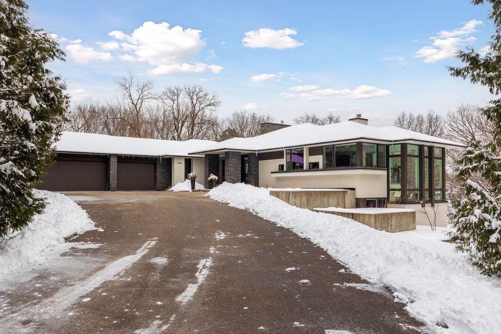 Photo of 17950 Fairhomes Lane, Deephaven, MN 55391 (MLS # 7014891)