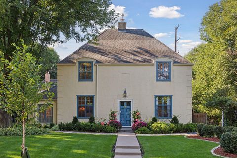 1712 Highland Parkway Saint Paul MN 55116