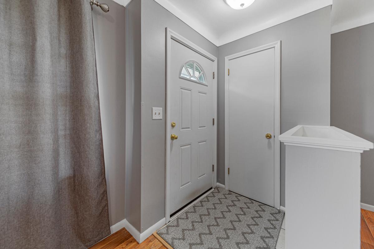 7009 Cedar Lake Road S