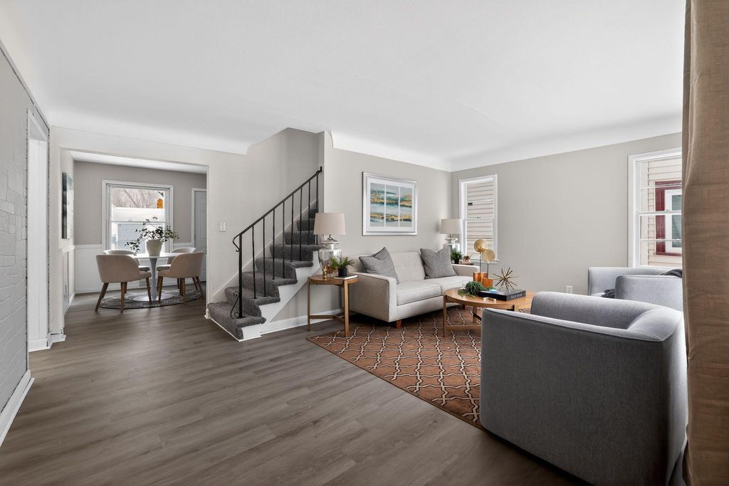 Photo of 3022 Sheridan Avenue N, Minneapolis, MN 55411 (MLS # 7062070)