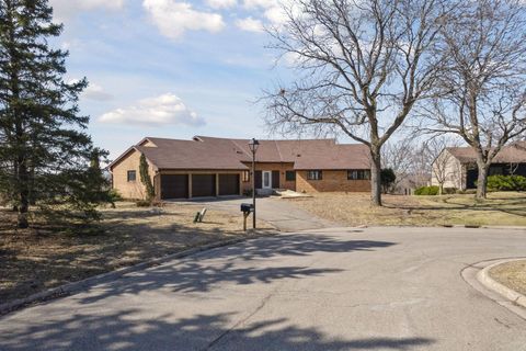 3108 Foxpoint Circle Burnsville MN 55337