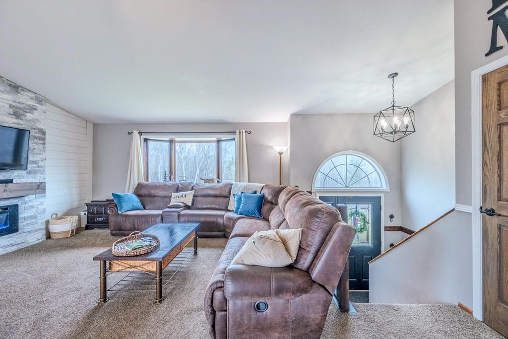 Photo of 11212 Pozar Road, Chisholm, MN 55719 (MLS # 7070989)