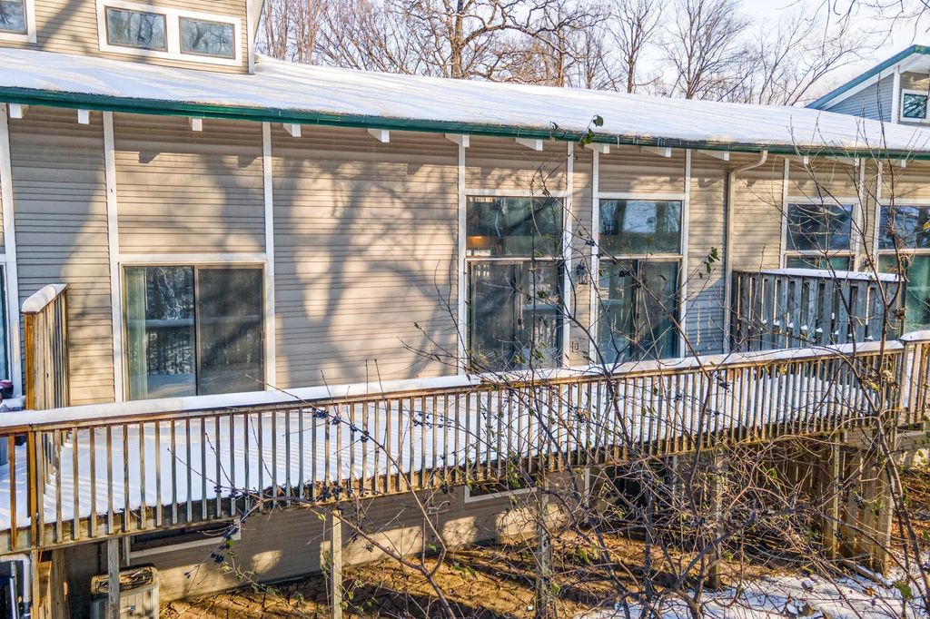 Photo of 15857 27th Avenue N, Plymouth, MN 55447 (MLS # 6796087)