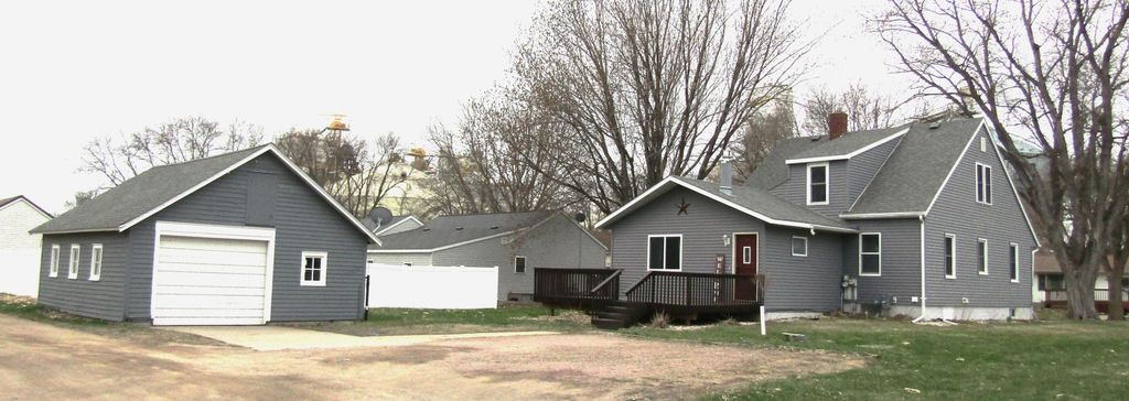 Photo of 215 7th Street, Dawson, MN 56232 (MLS # 7032572)