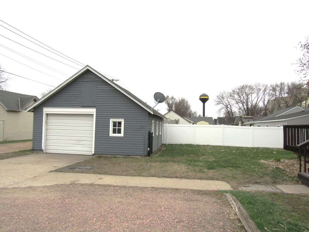 Photo of 215 7th Street, Dawson, MN 56232 (MLS # 7032572)