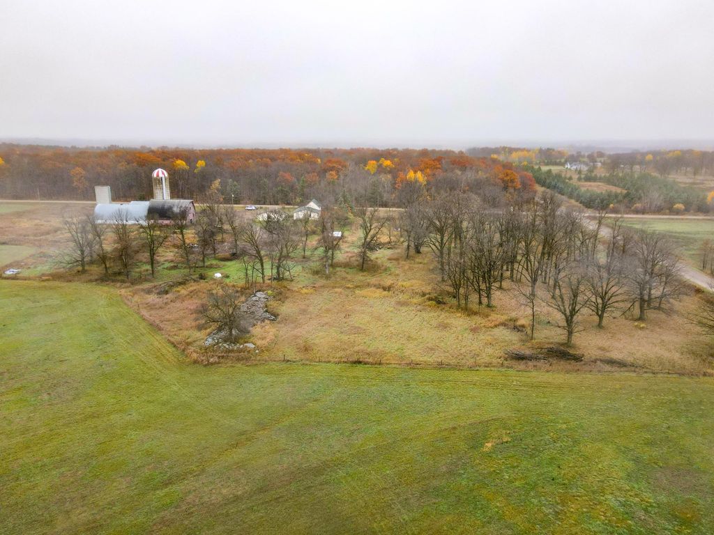 Photo of 12186 190th Street, Leaf River Twp, MN 56482 (MLS # 6453084)