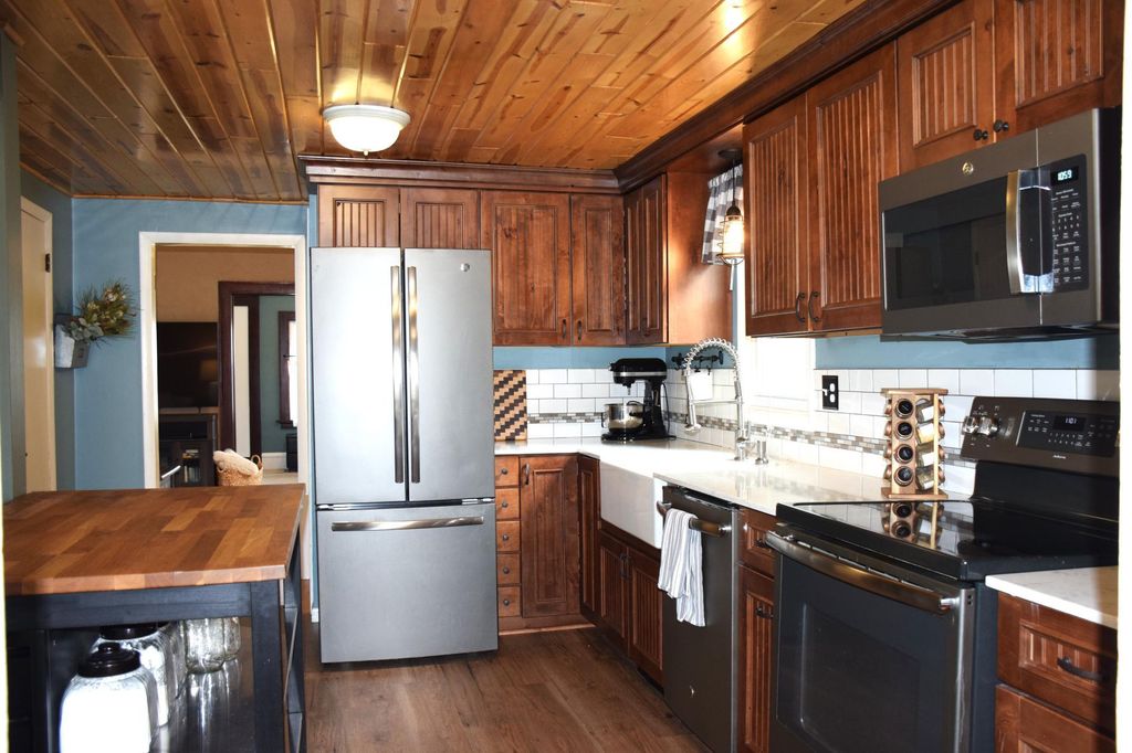 Photo of 710 15th Street NW, Bemidji, MN 56601 (MLS # 7065558)