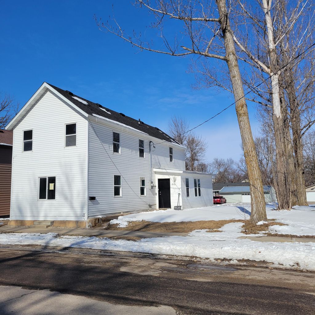 Photo of 205 Elm Avenue SE, Montgomery, MN 56069 (MLS # 7026887)