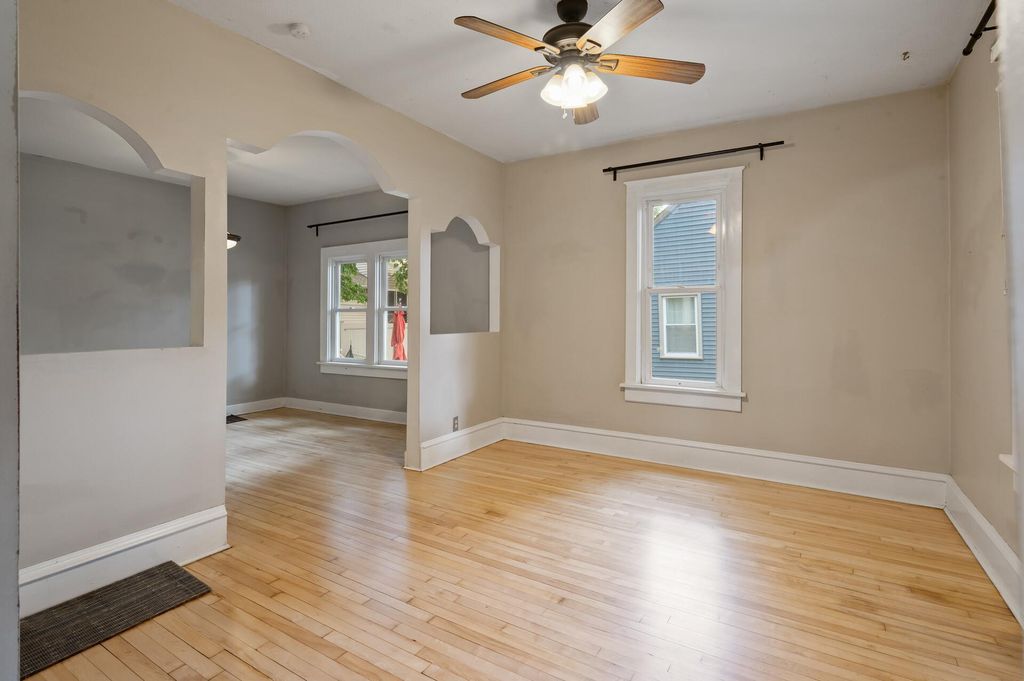 Photo of 242 Penn Avenue N, Minneapolis, MN 55405 (MLS # 7075078)