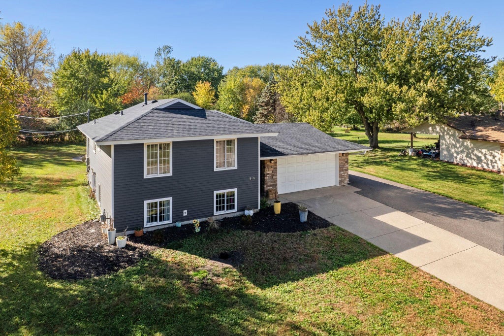 Photo of 808 Newell Drive, Apple Valley, MN 55124 (MLS # 7161073)