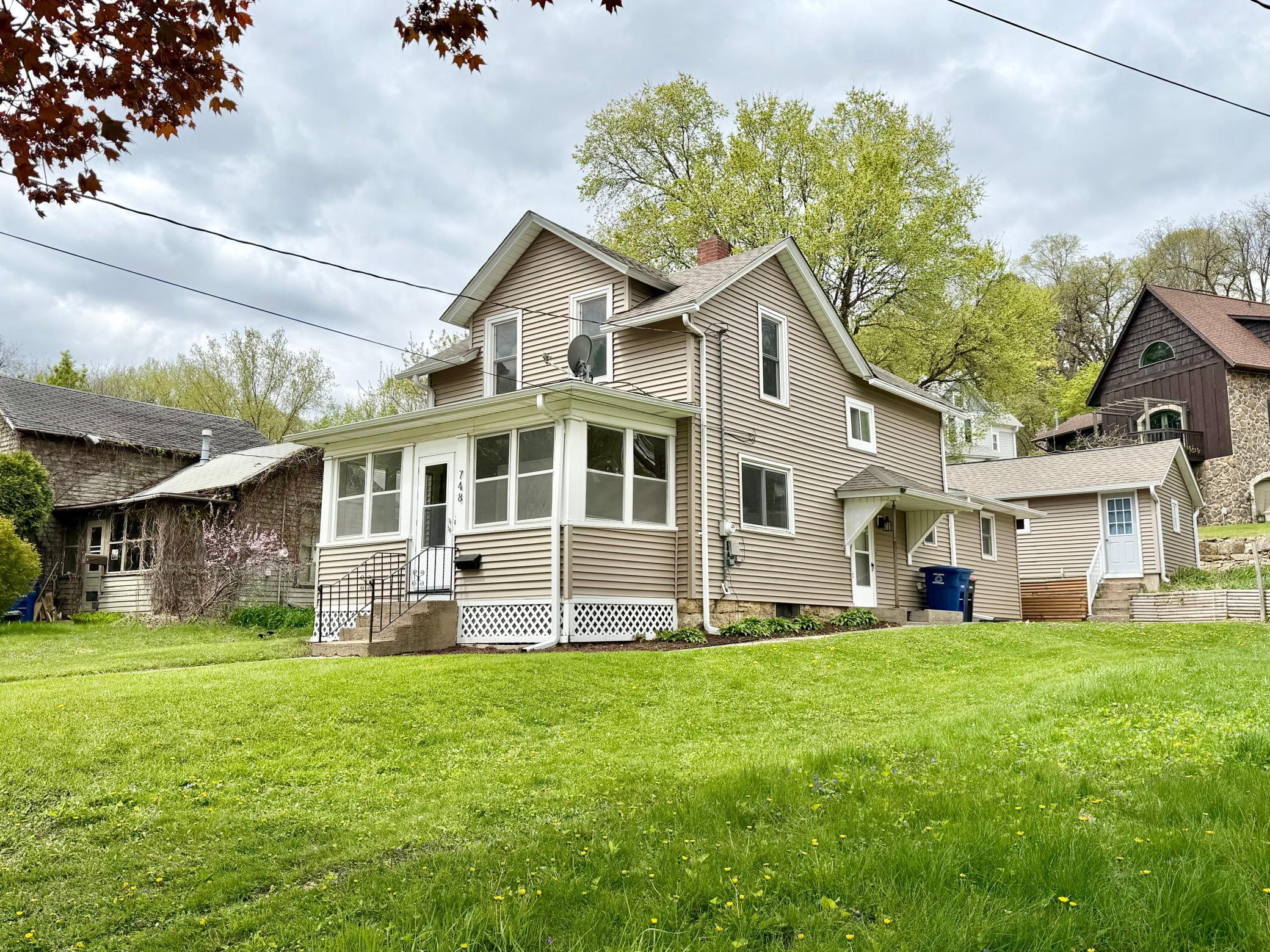748 West Avenue