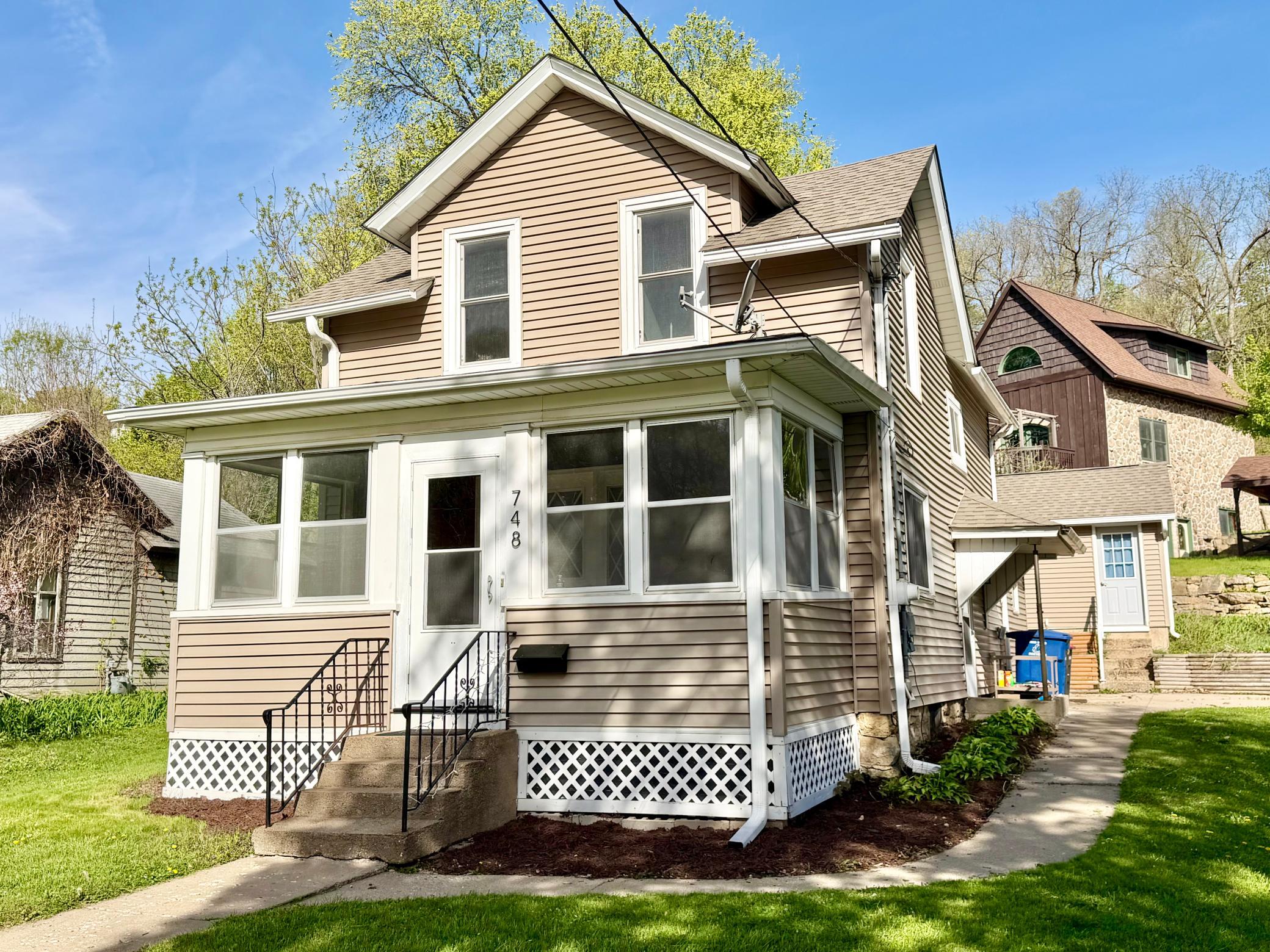 748 West Avenue