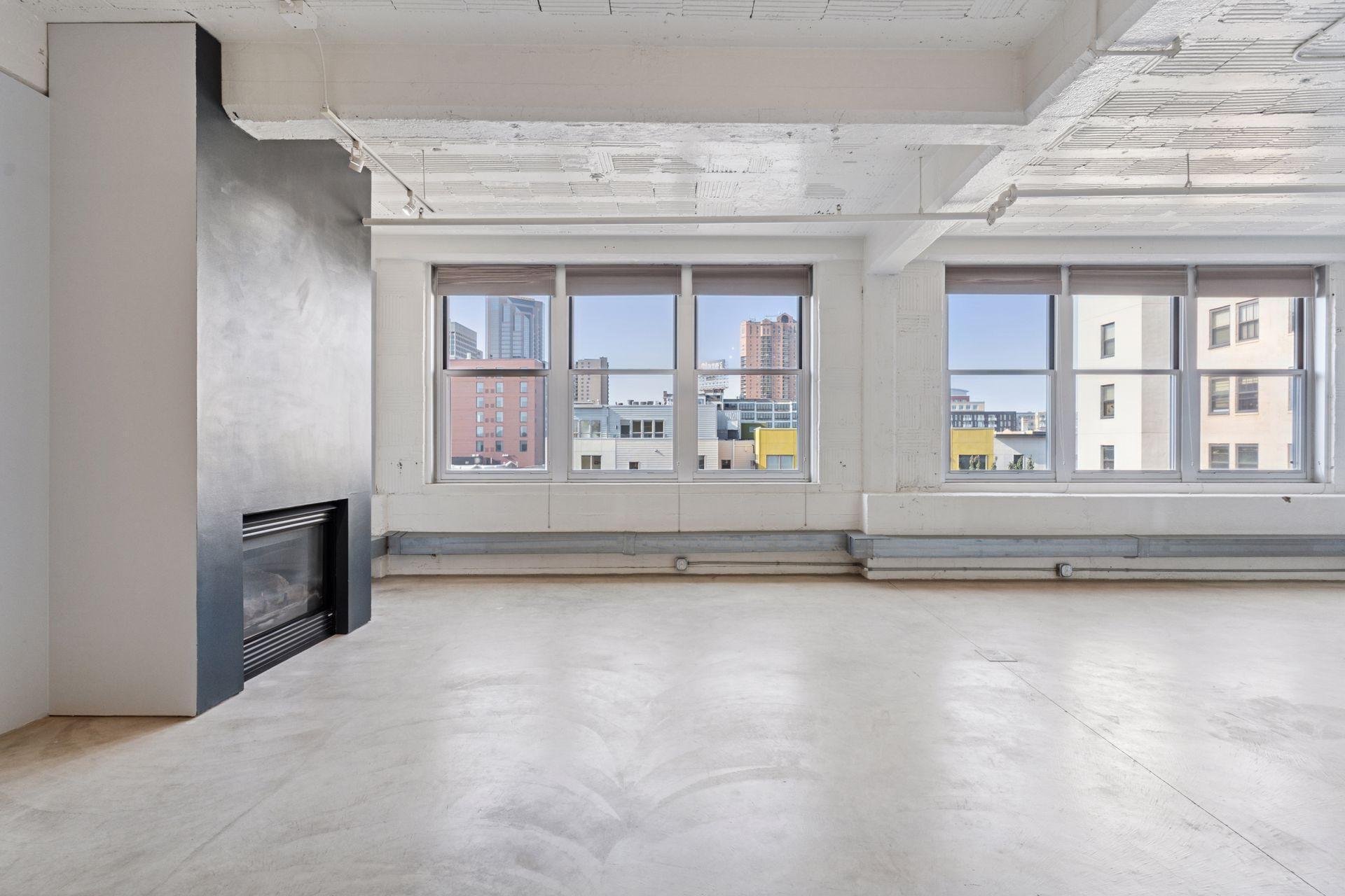 225 9th Street E 504