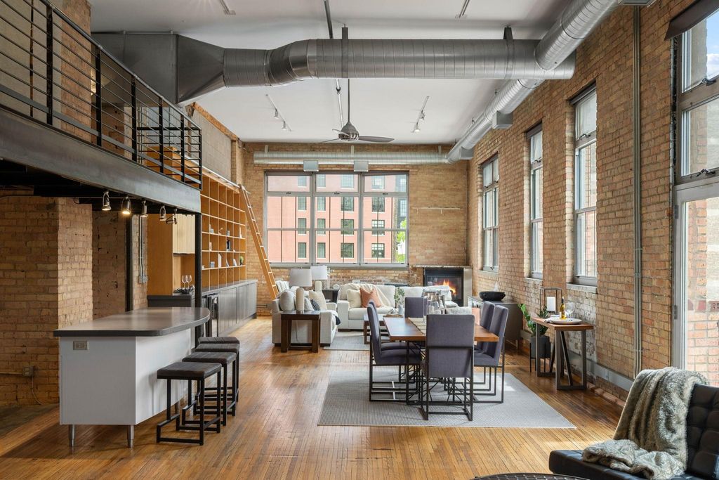 Photo of 801 Washington Avenue N #203, Minneapolis, MN 55401 (MLS # 7075337)
