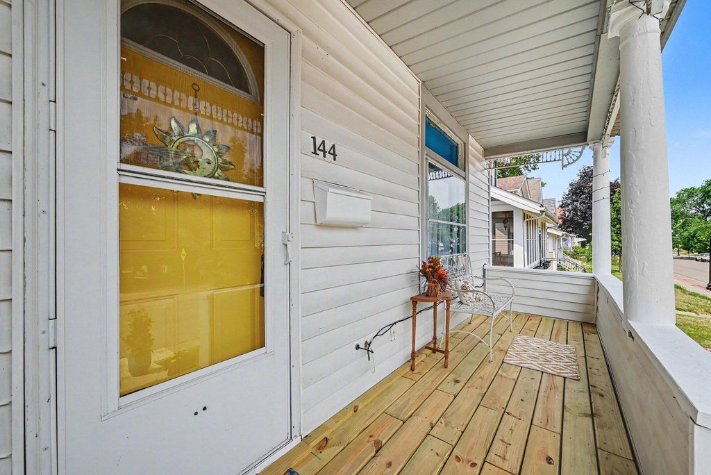 Photo of 144 3rd Avenue S, South Saint Paul, MN 55075 (MLS # 7116922)