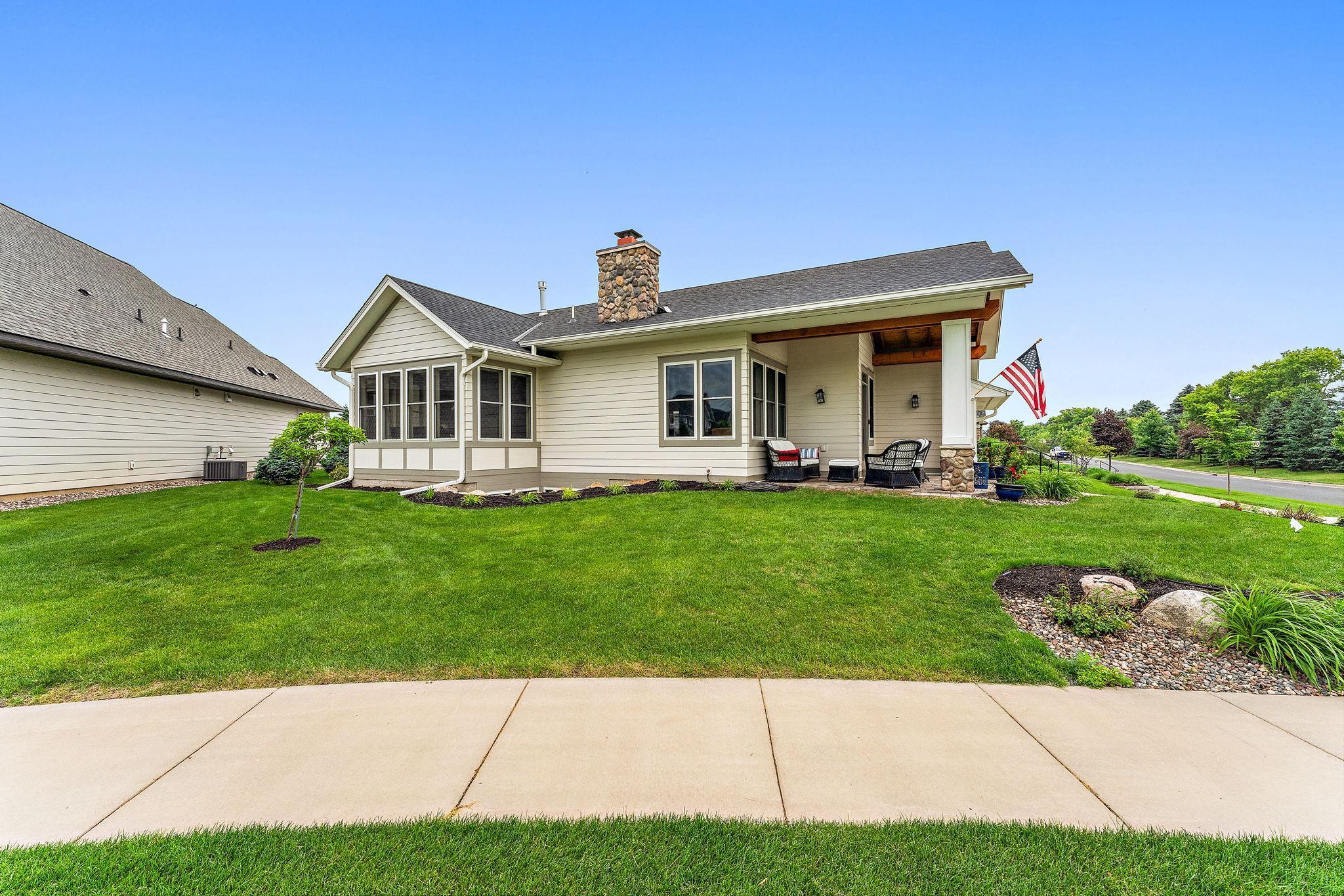 11314 Sunflower Lane N