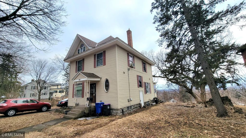 Photo of 884 Mound Street, Saint Paul, MN 55106 (MLS # 7031501)