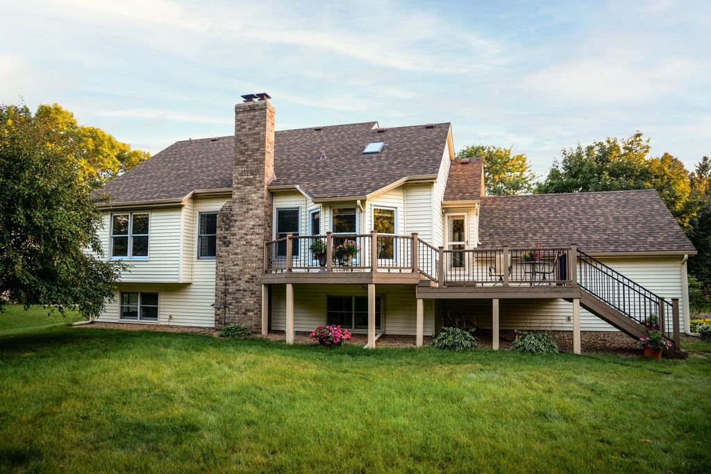 Photo of 12715 Dorchester Trail, Apple Valley, MN 55124 (MLS # 7036830)