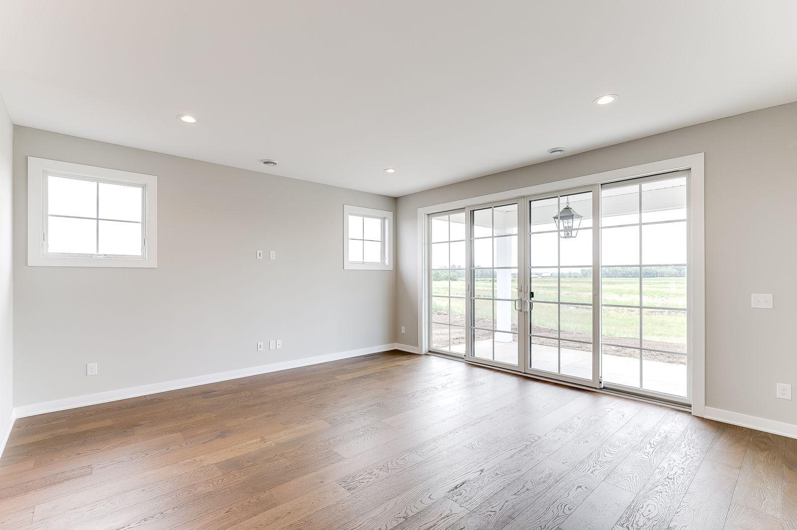 xxx8 217th Street W