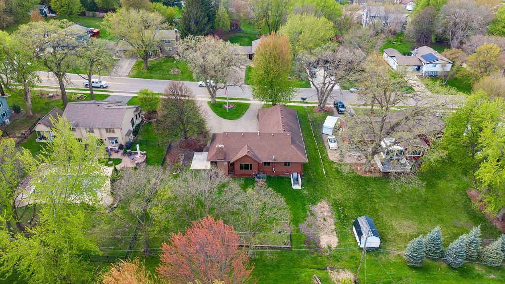 Photo of 20914 Jacquard Avenue, Lakeville, MN 55044 (MLS # 7066913)