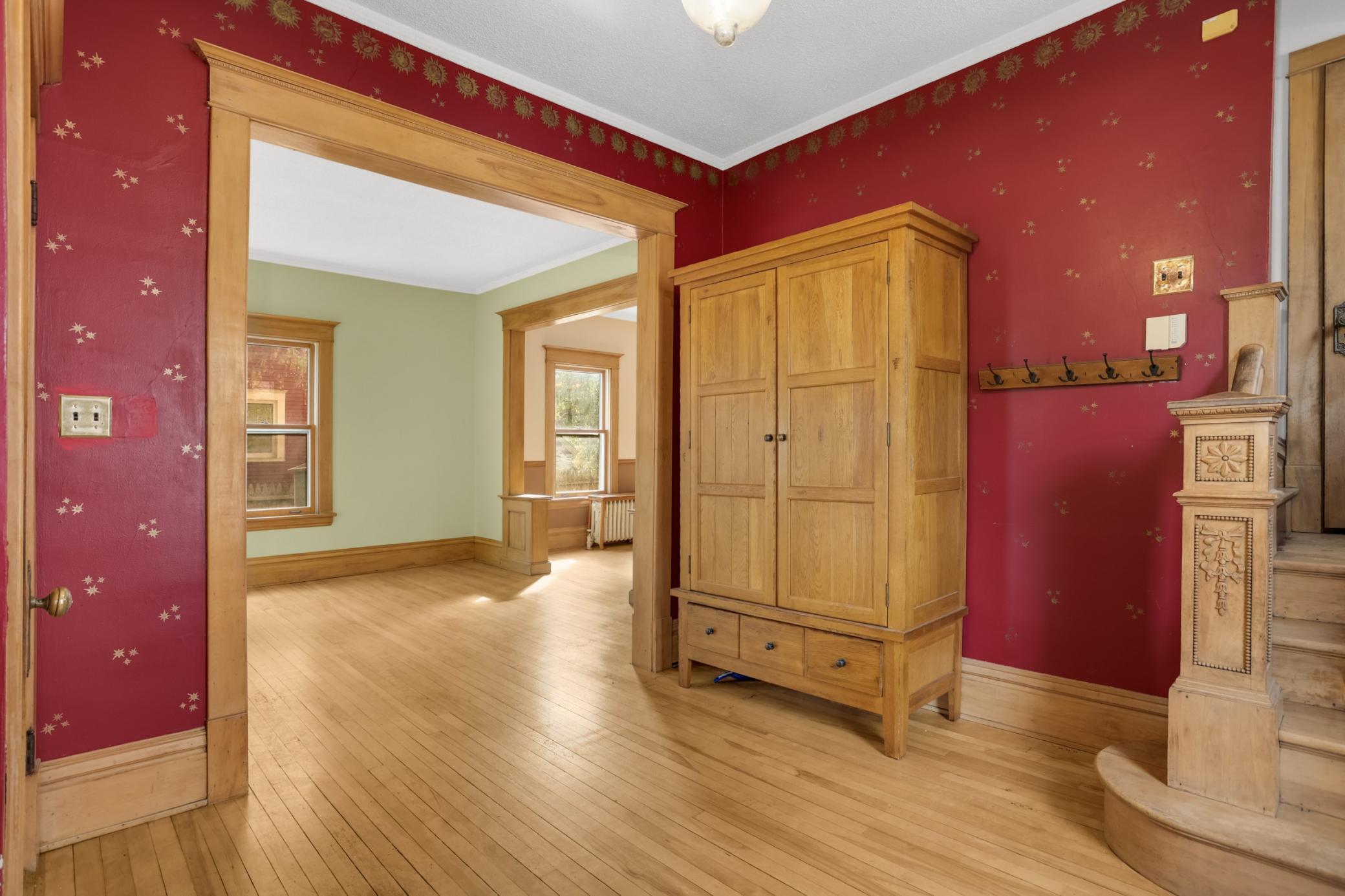 207 W 34th Street