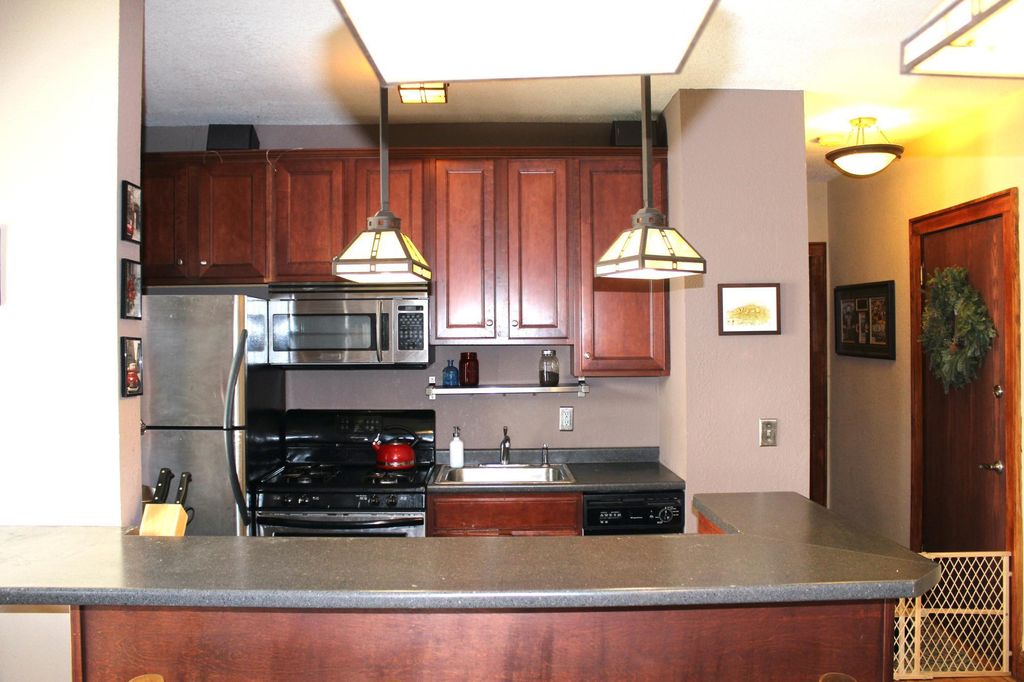 Photo of 1812 Clinton Avenue #303, Minneapolis, MN 55404 (MLS # 6752670)