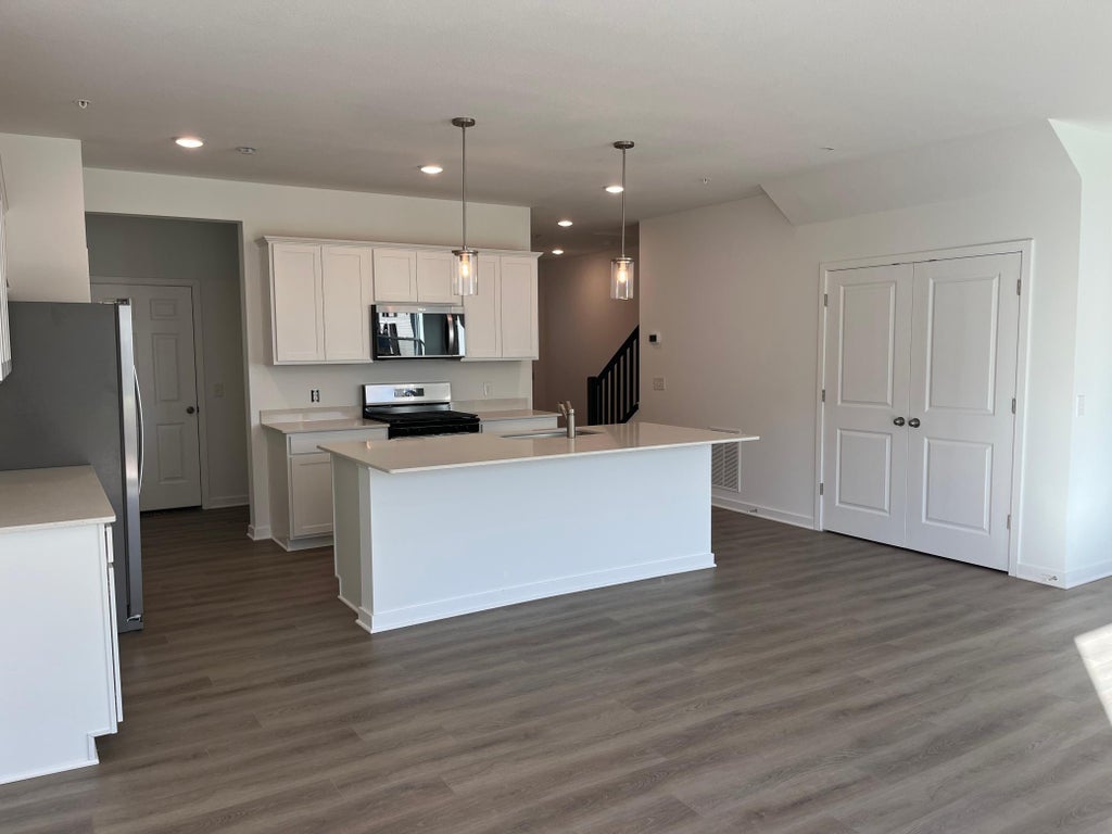 Photo of 17980 Genoa Drive, Lakeville, MN 55044 (MLS # 7158708)