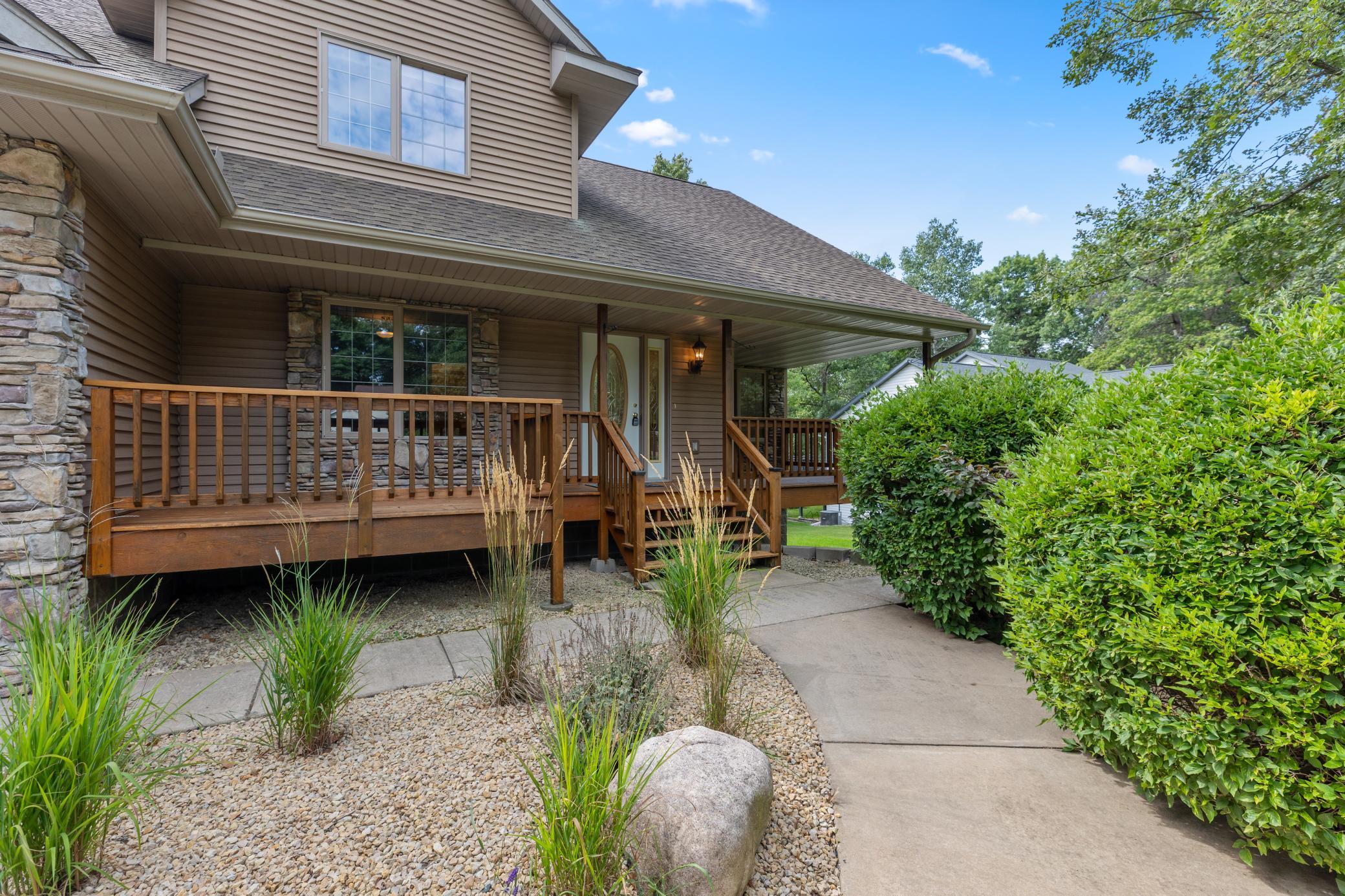 6179 Edmonton Road