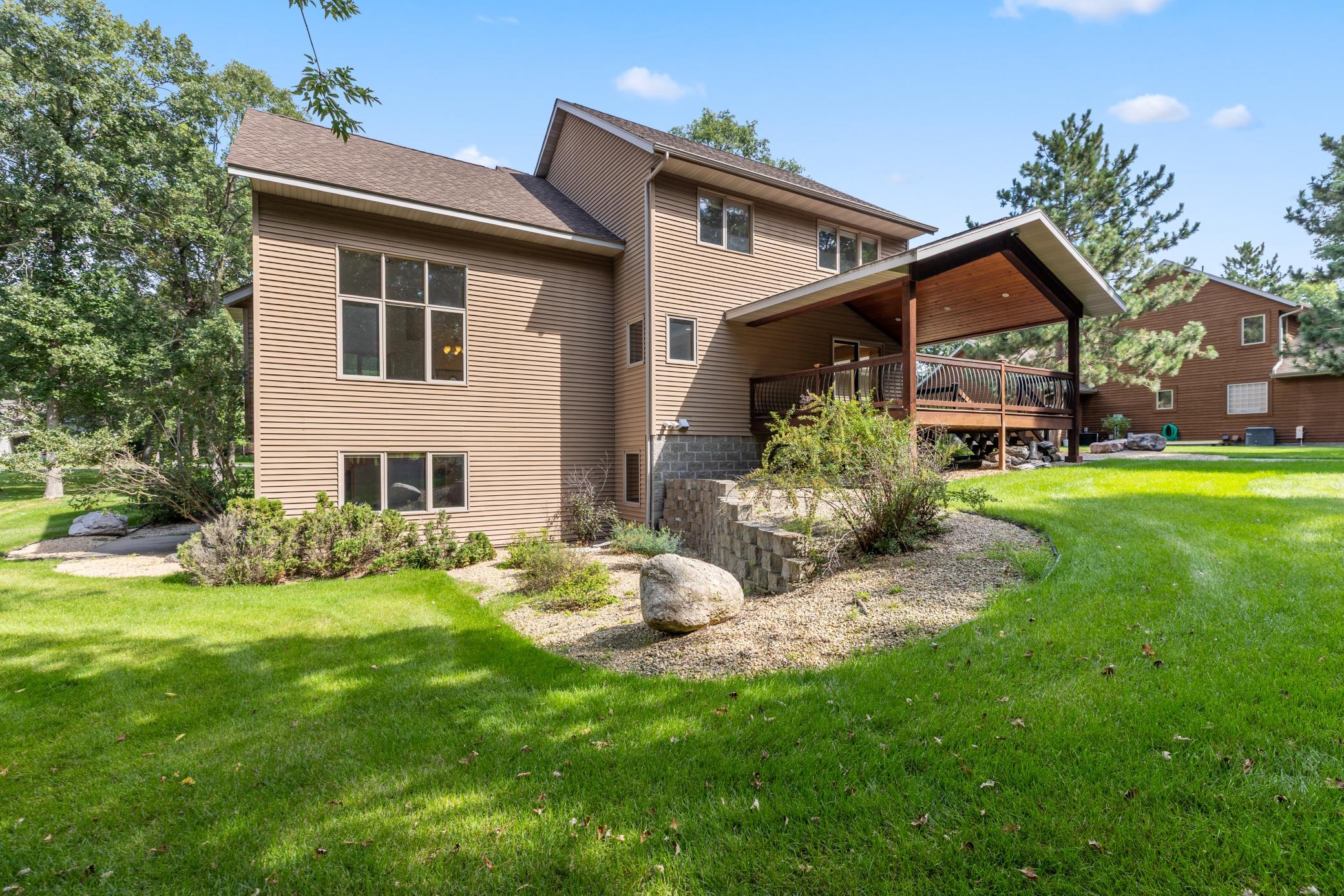 6179 Edmonton Road