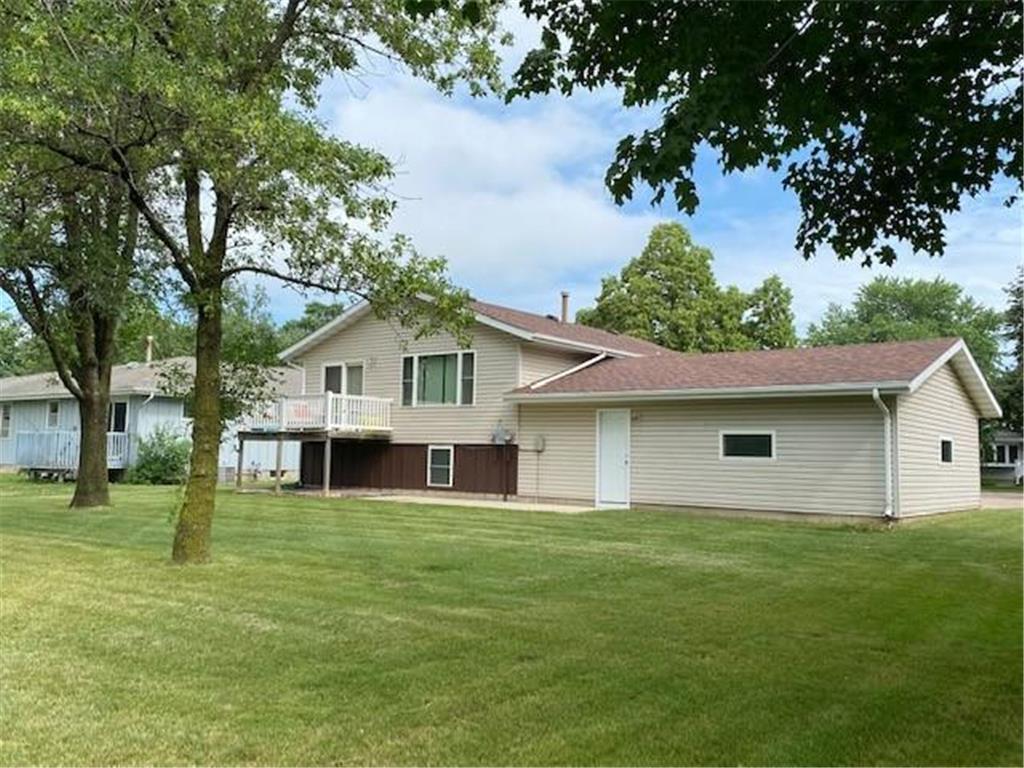 Photo of 2009 Great Bend Boulevard, Windom, MN 56101 (MLS # 7166251)