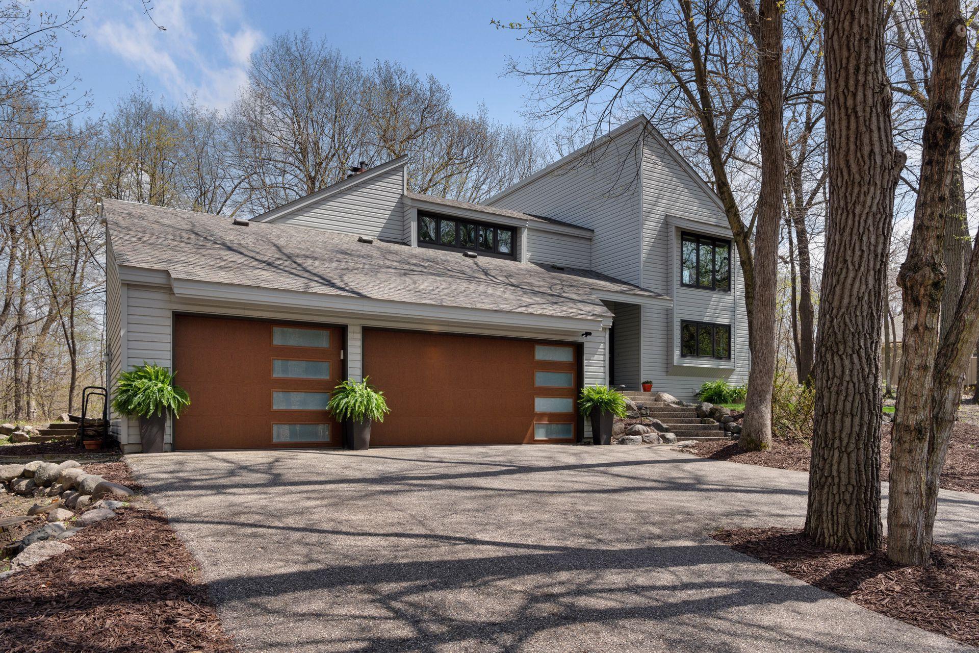 4535 Eastwood Road