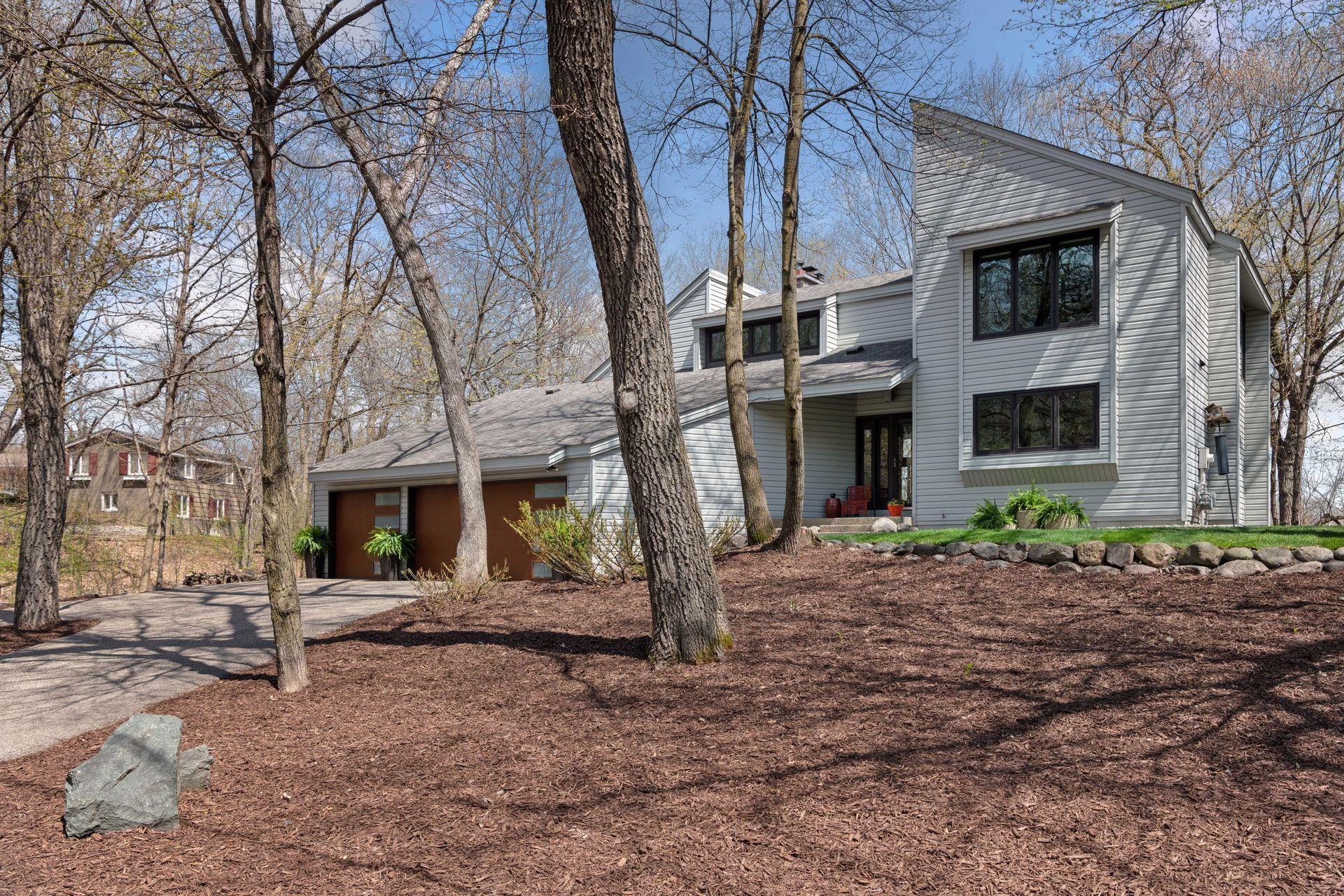 4535 Eastwood Road