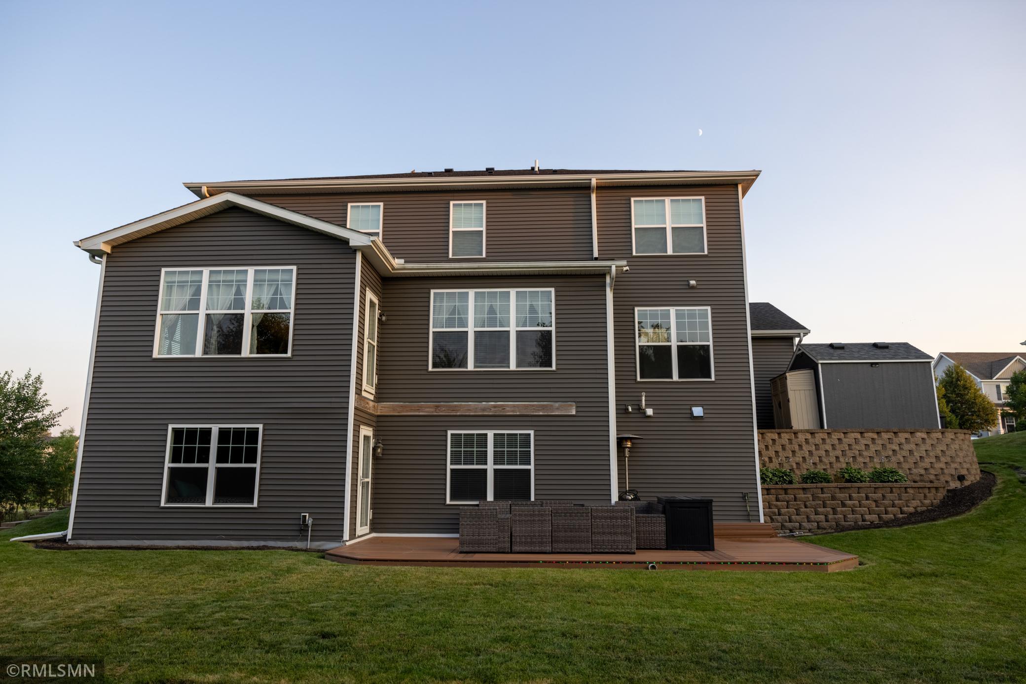 6039 178th Street W