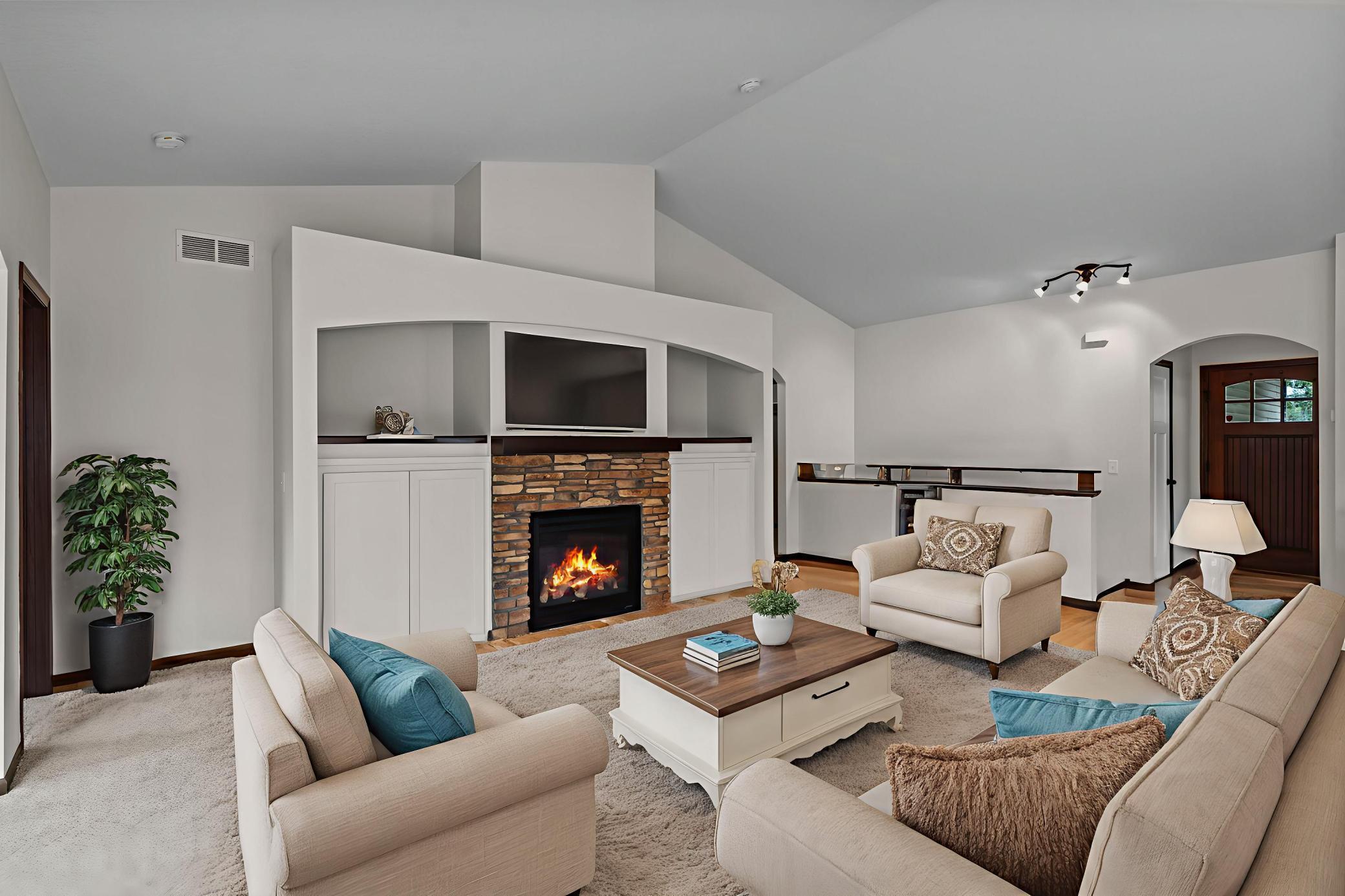 4902 Brooklyn Lane