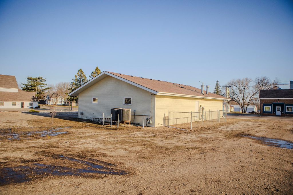 Photo of 118 E Main Street, Cyrus, MN 56323 (MLS # 7055585)