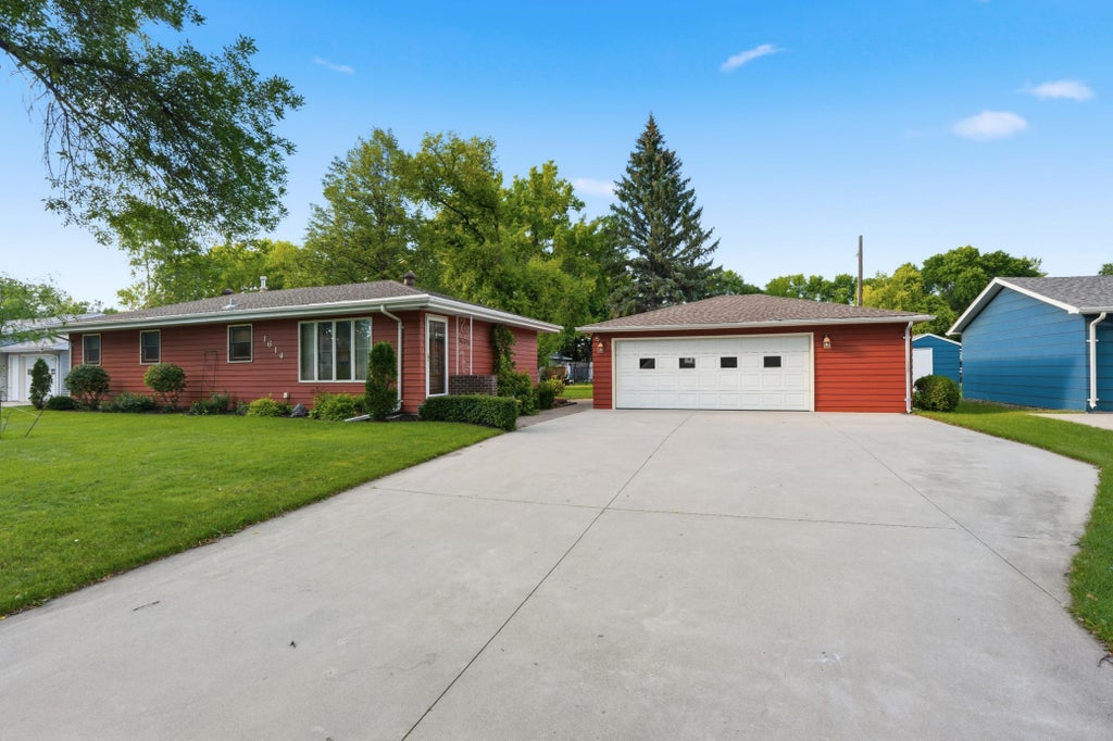 Photo of 1614 19th Street NW, East Grand Forks, MN 56721 (MLS # 7147816)