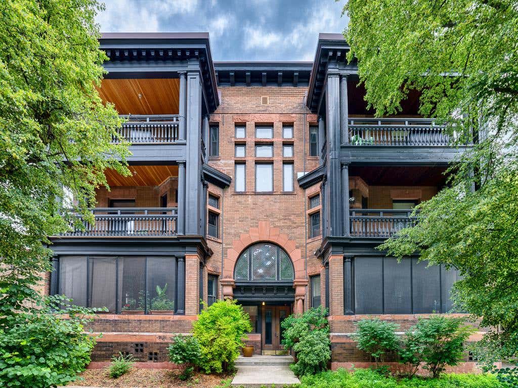 Photo of 62 Saint Albans Street S #C, Saint Paul, MN 55105 (MLS # 7082291)
