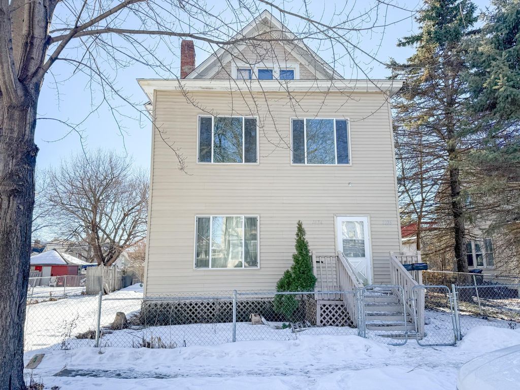 Photo of 1034 Reaney Avenue, Saint Paul, MN 55106 (MLS # 7017984)