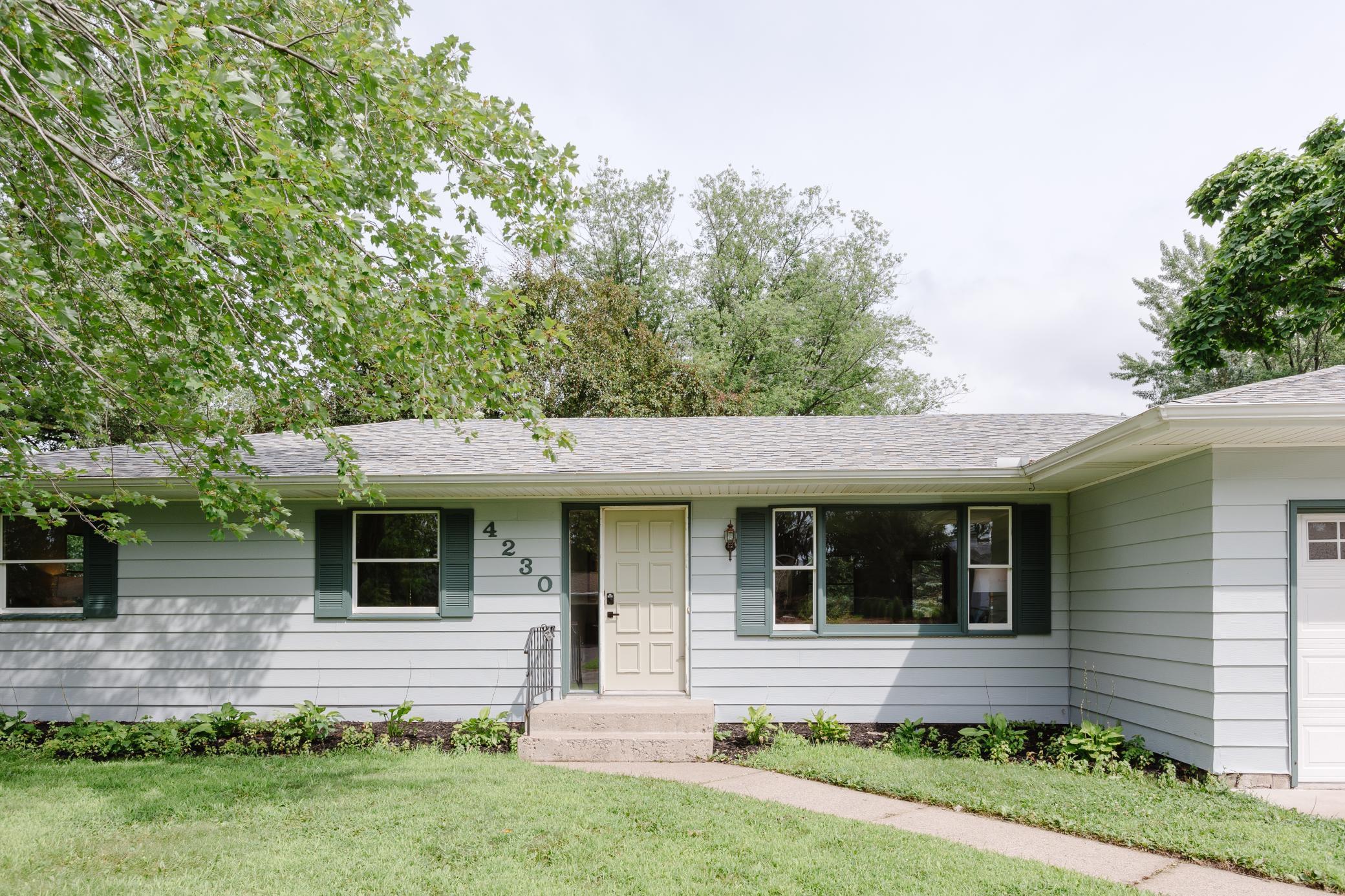 4230 Edgemont Street